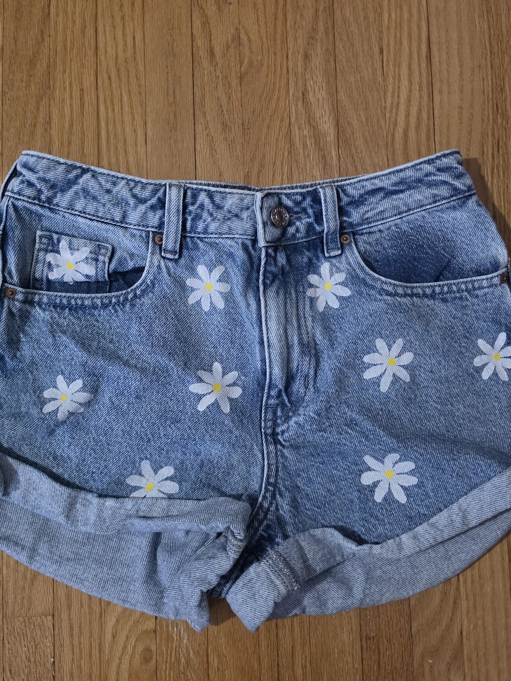 PacSun Light Blue Daisy Print High-Rise Jean Mom Shorts